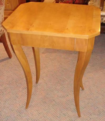Biedermeier fruitwood lamp table