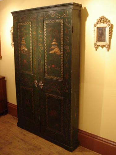 Chinoiserie Georgian silver cabinet